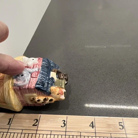 Vintage Noah's Ark Animals On Boat Ceramic Salt And Pepper Shaker Kitchen Decor - Picture 8 of 8